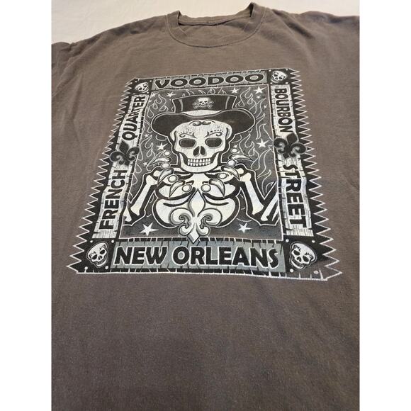 New Orleans Voodoo French Quarter Men's Size Large Short Sleeve Grey T-Shirt - Picture 2 of 4